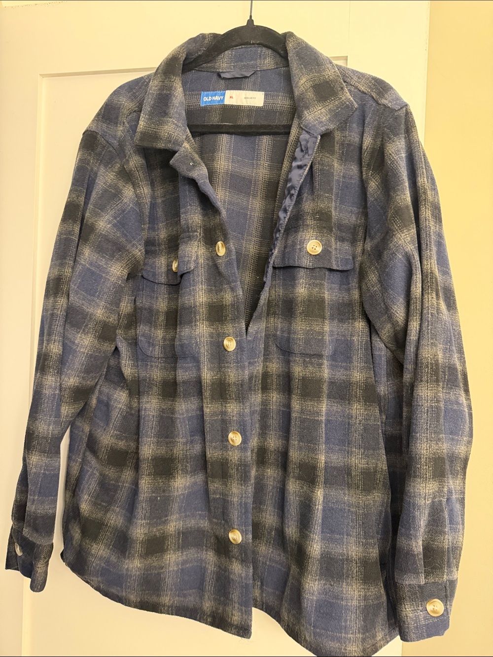Men’s Shacket- Old Navy Blue and Gray Flannel Button-Down Jacket Shirt